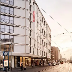 Отель Intercityhotel Frankfurt Hauptbahnhof Sued