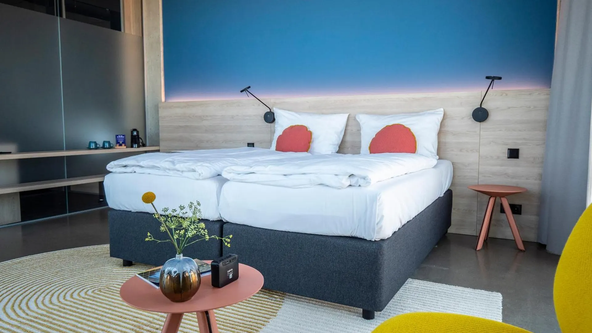 Theclouth Otel Köln